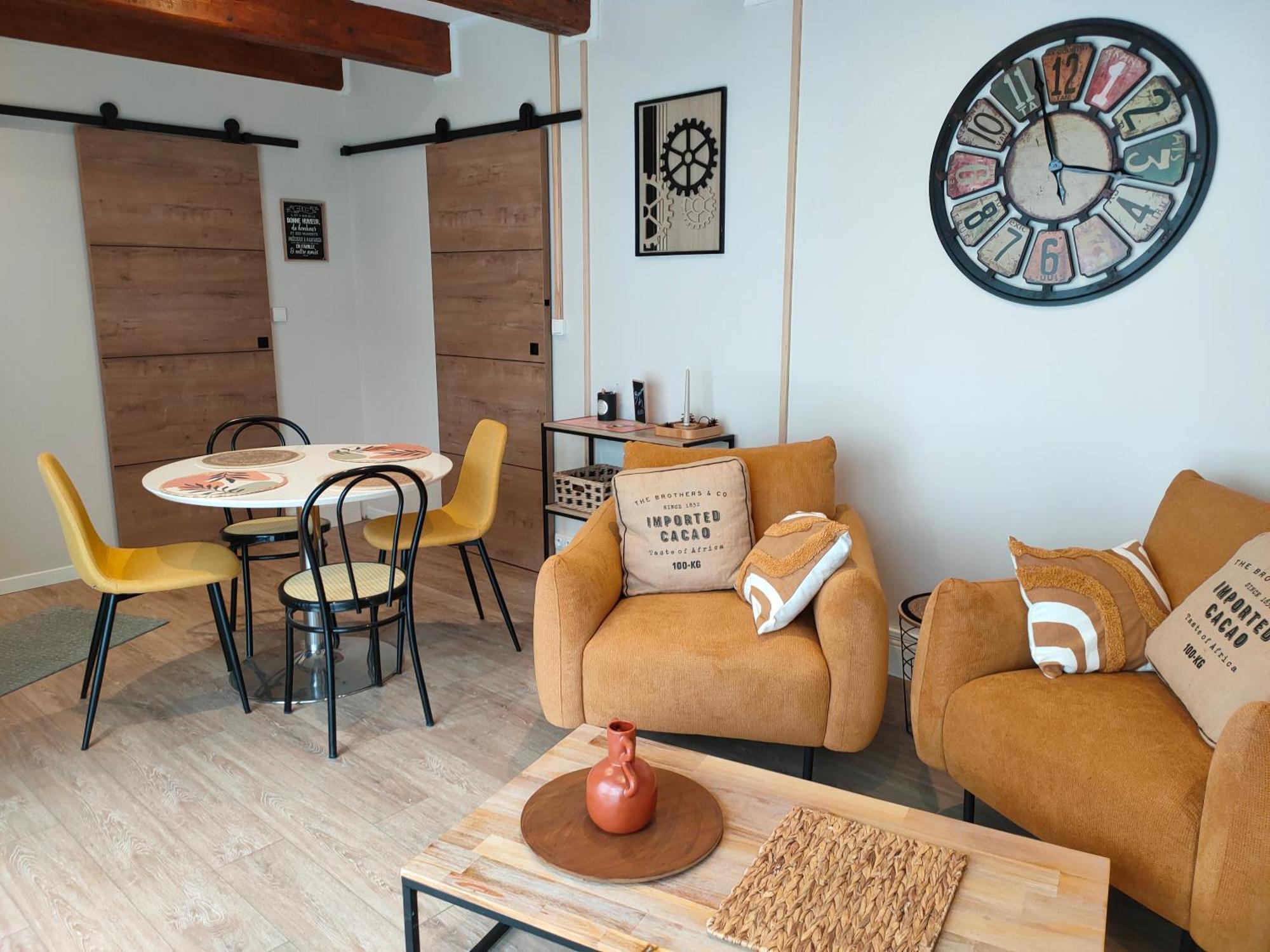 Le Ptit Atelier, Appartement Cosy A Champagnole Exterior foto